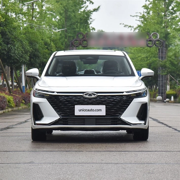 Chery Arrizo 8 4-door 5-seat sedan Chery Arrizo 8 4-door 5-seat sedan